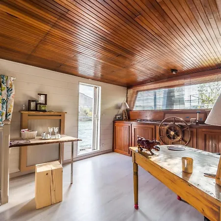 Cote Seine Bed & Breakfast